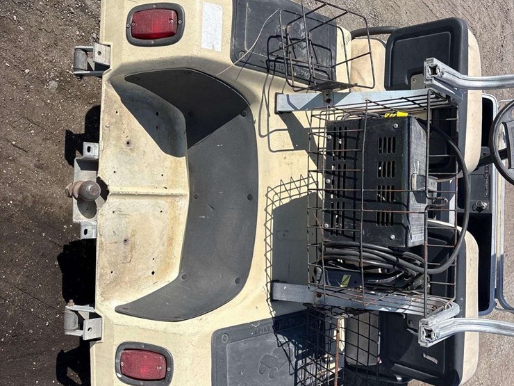 2002-ezgo-electric-cart-image-5