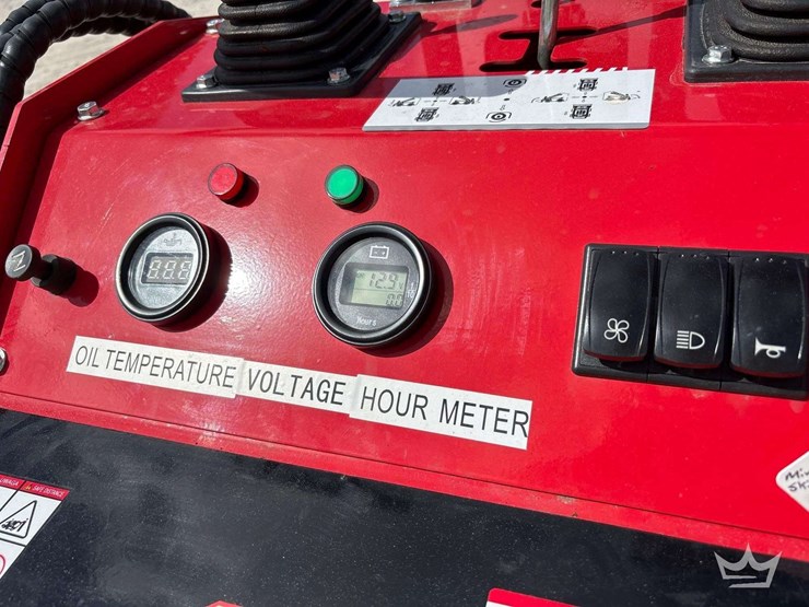 2025-ht360w-mini-walk-behind-track-loader-skid-steer-image-26