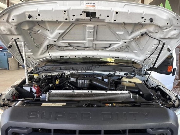 2015-ford-f250-image-11