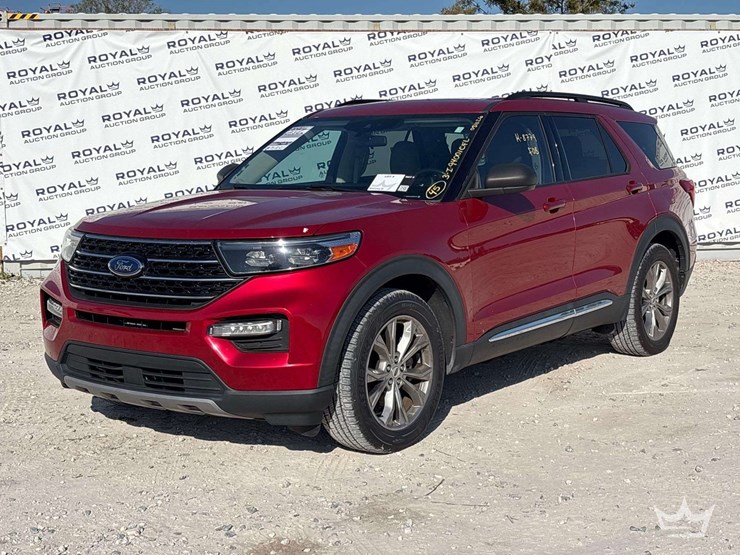 2021-ford-explorer-image-1
