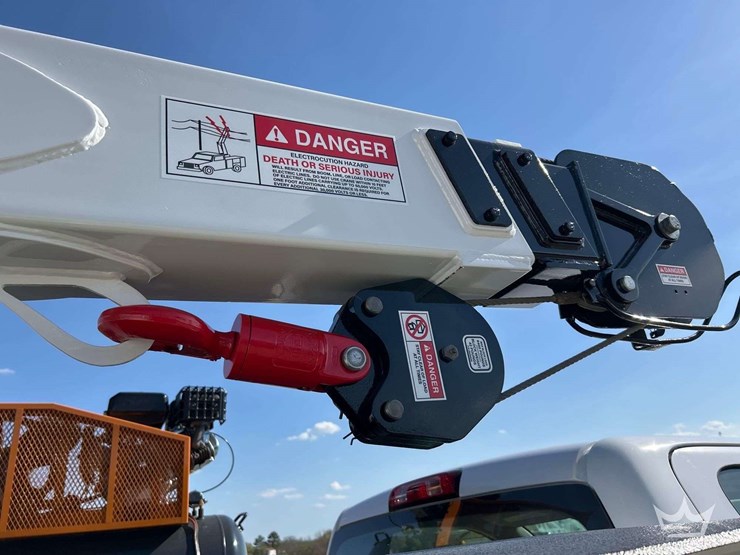 2023-auto-crane-6006eh-image-33