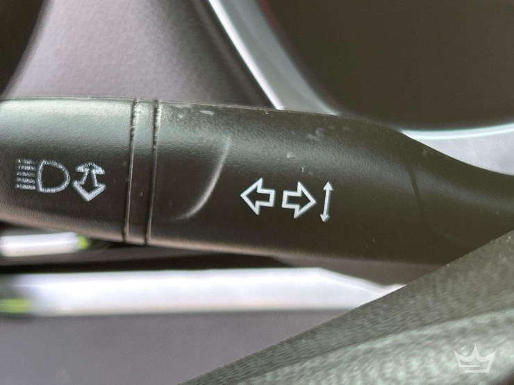 2020-chevrolet-traverse-image-16