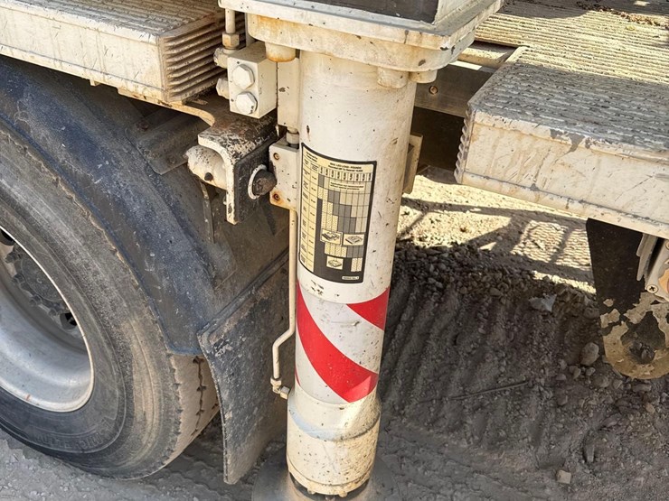 2020-putzmeister/sany-sy38z-200-38m-mounted-on-2020-mack-te64-6x4-concrete-pump-truck-image-27