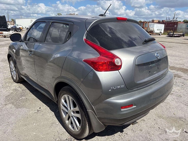 2011-nissan-juke-image-4