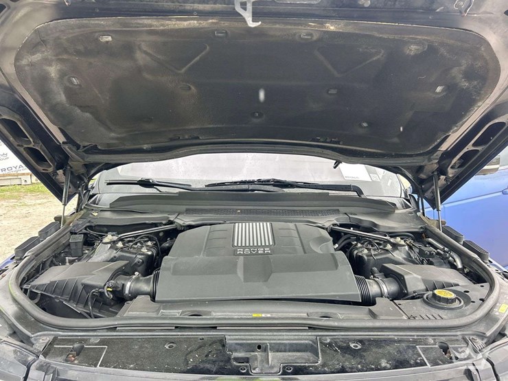 2013-land-rover-range-rover-image-7