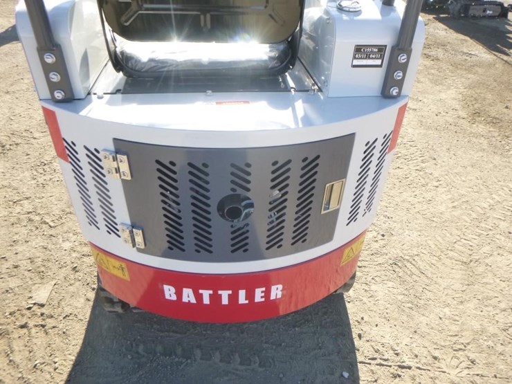 bttl-et15h-6-hydraulic-excavator-image-17