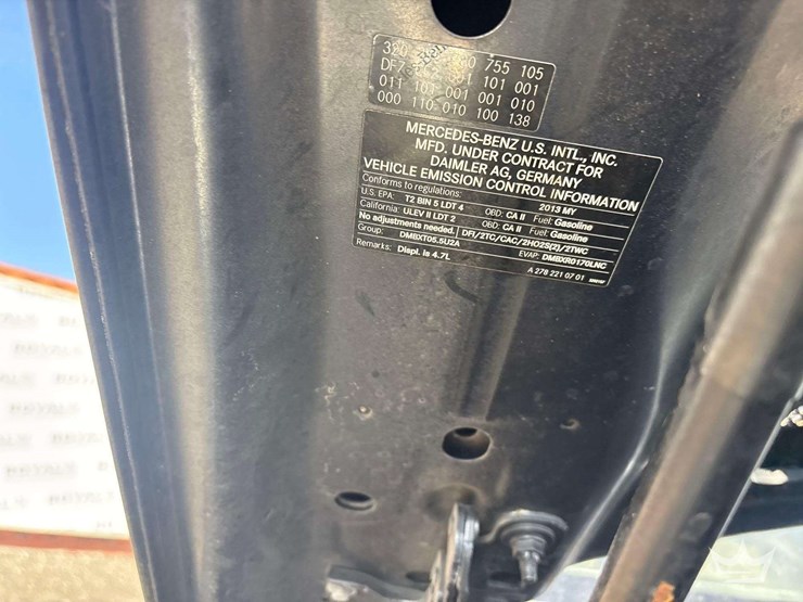 2013-mercedes-benz-gl450-image-10