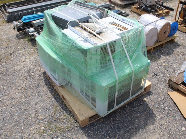 #8018-•-(4)-ac-units-image-2