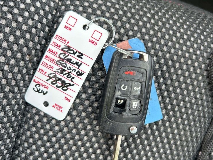 2012-chevrolet-equinox-image-23