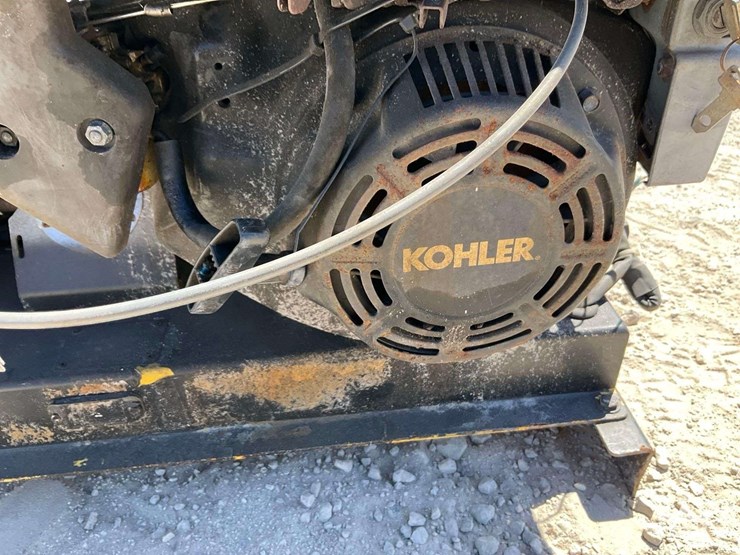 kohler-gasoline-air-compressor-image-6