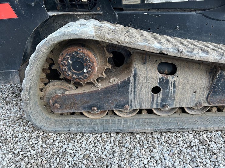 bobcat-t550-image-13