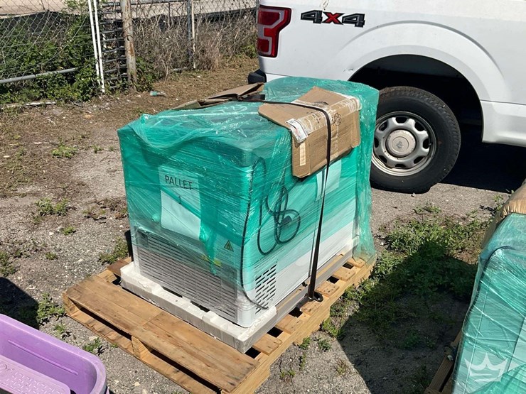 millcreek-turf-tiger-cc2-11-fertilizer-spreader-image-12