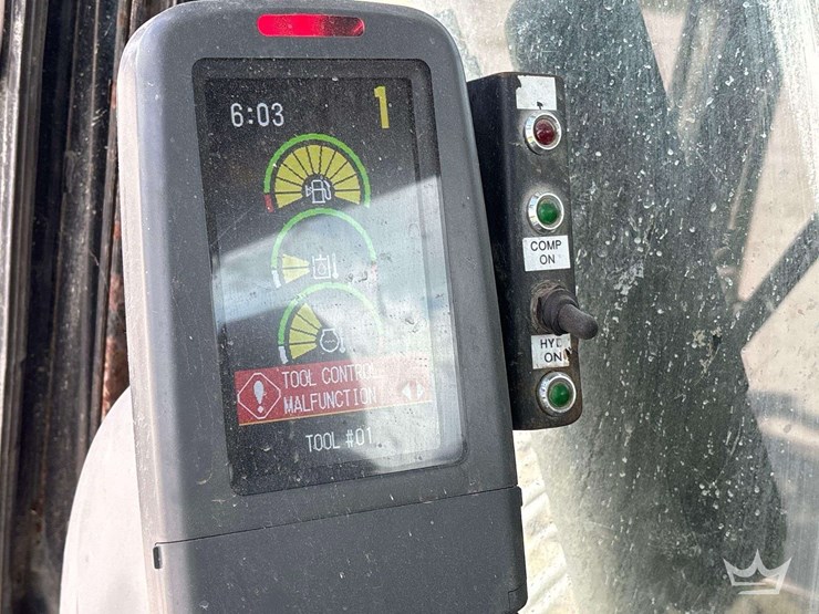 2009-caterpillar-345d-image-17