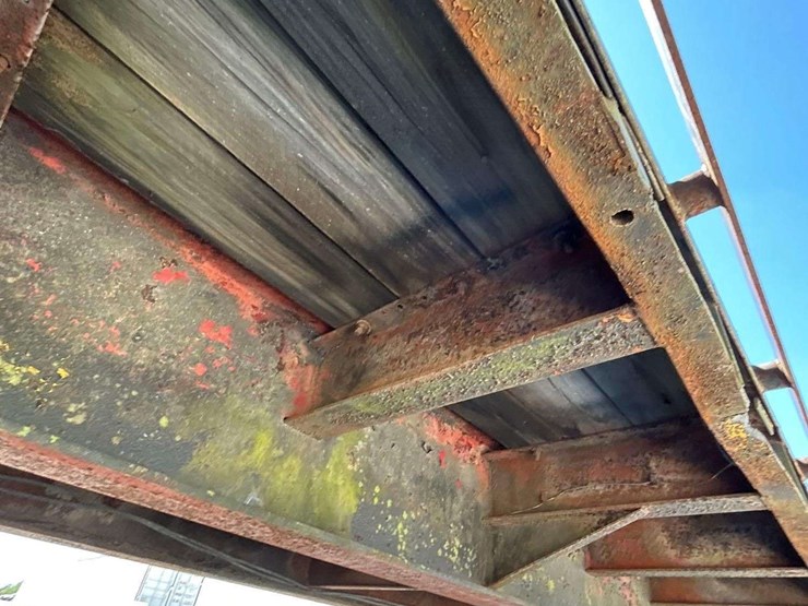 t/a-drop-deck-equipment-tailer-image-11