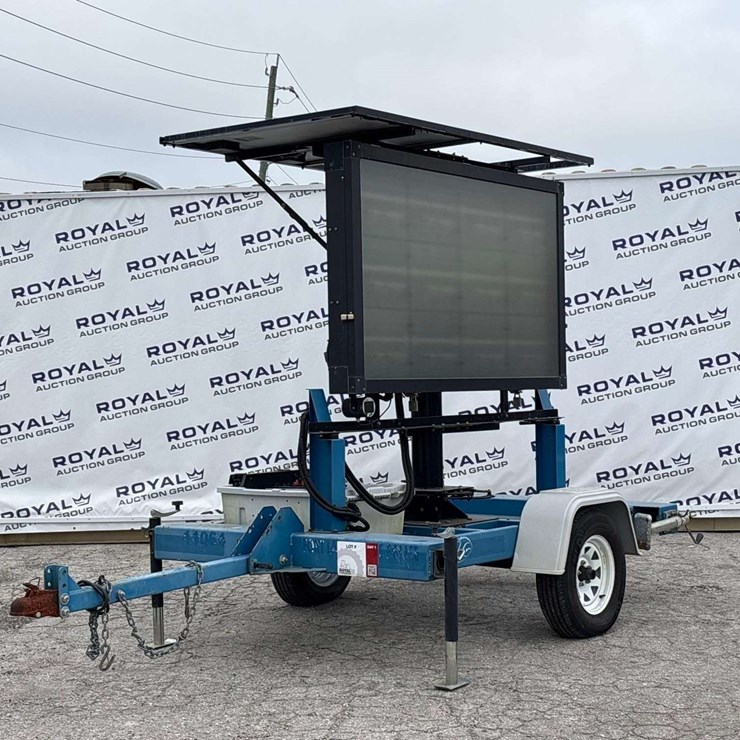 2018 SolarTech Silent Messenger Towable Solar Message Board