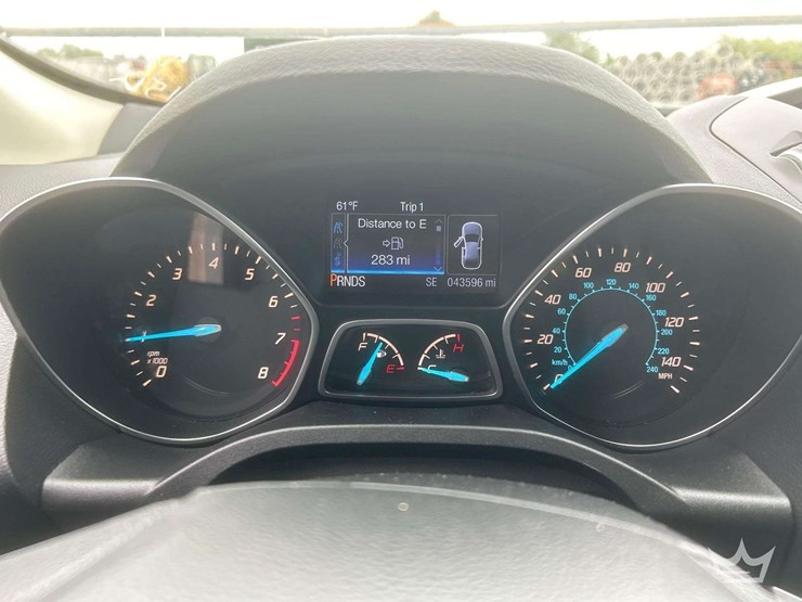 2016-ford-escape-image-17