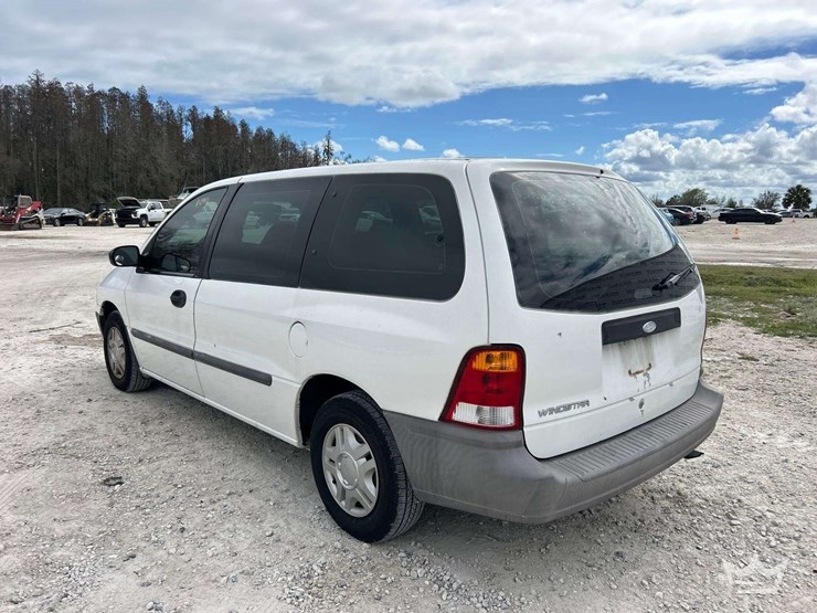 2000-ford-windstar-image-4
