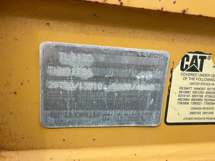 2014-caterpillar-tl943c-image-18