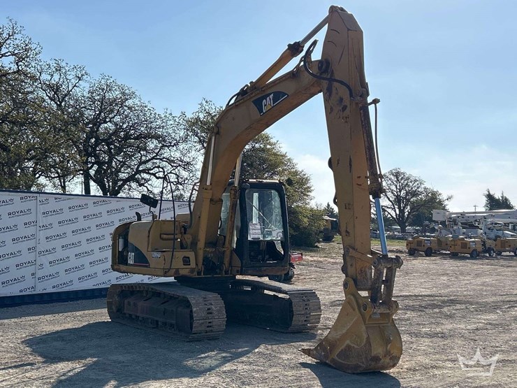 2004-caterpillar-315c-image-2