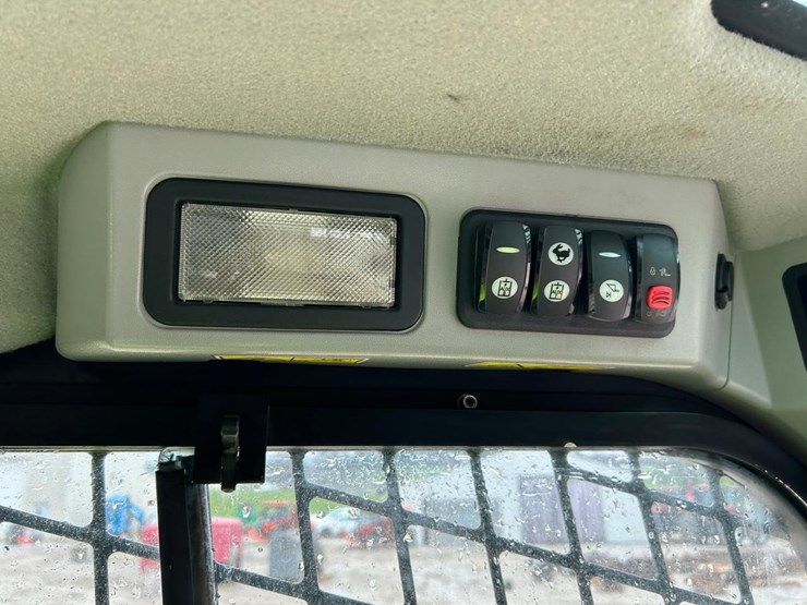 2018-caterpillar-289d-image-27