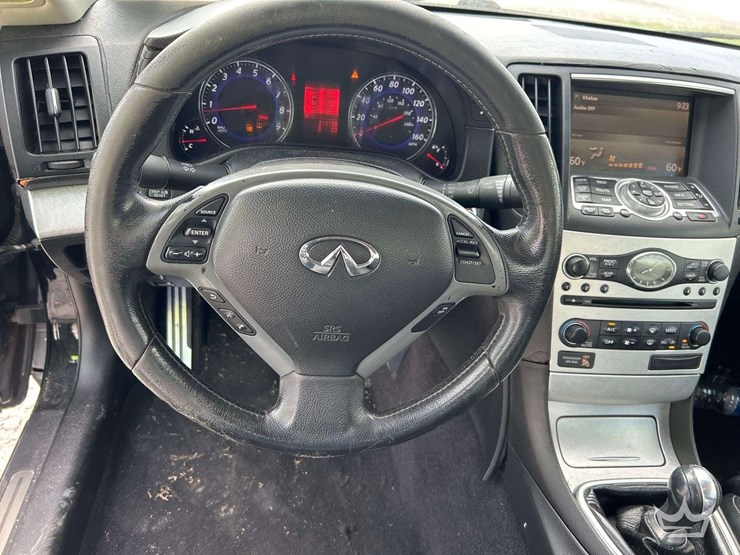 2009-infiniti-g37-coupe-image-11