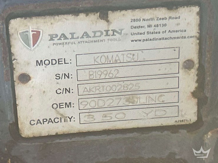 2016-komatsu-wa320-8-image-10