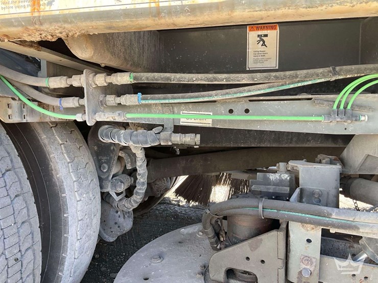 2015-international-durastar-4300-image-29