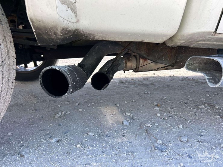 2012-gmc-sierra-1500-image-28