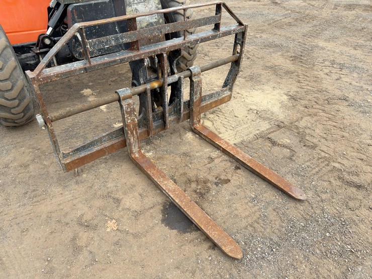 2015-jlg-g6-42a-image-8