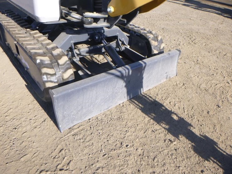 2025-sdlanch-sdle18p-hydraulic-excavator-image-15