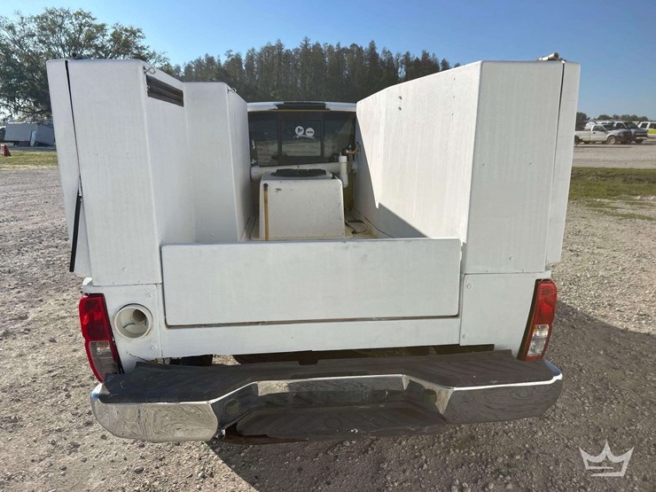 2015-nissan-frontier-image-31