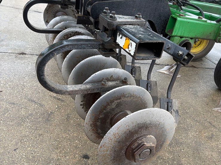 john-deere-726-image-11