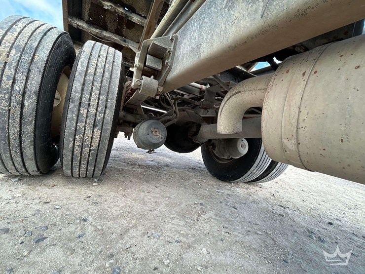 2007-international-durastar-4300-image-22