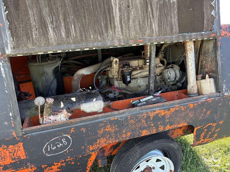 towable-air-compressor-image-5