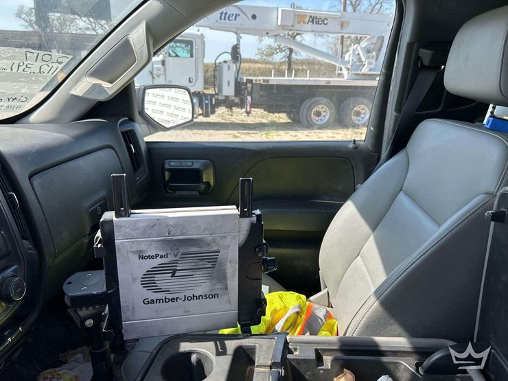 2017-chevrolet-silverado-1500-image-19