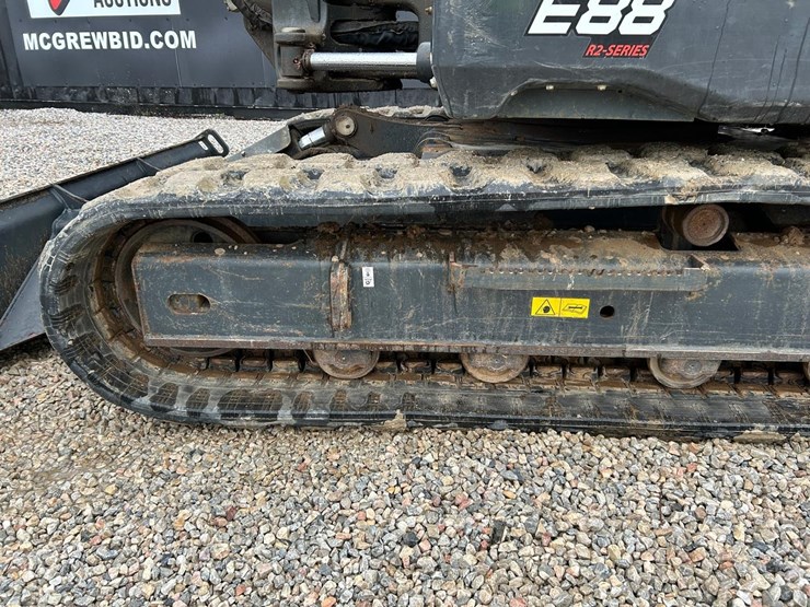 2023-bobcat-e88-image-17