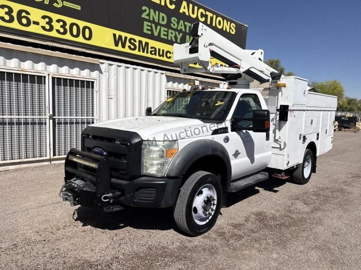 2015-ford-f550-image-2