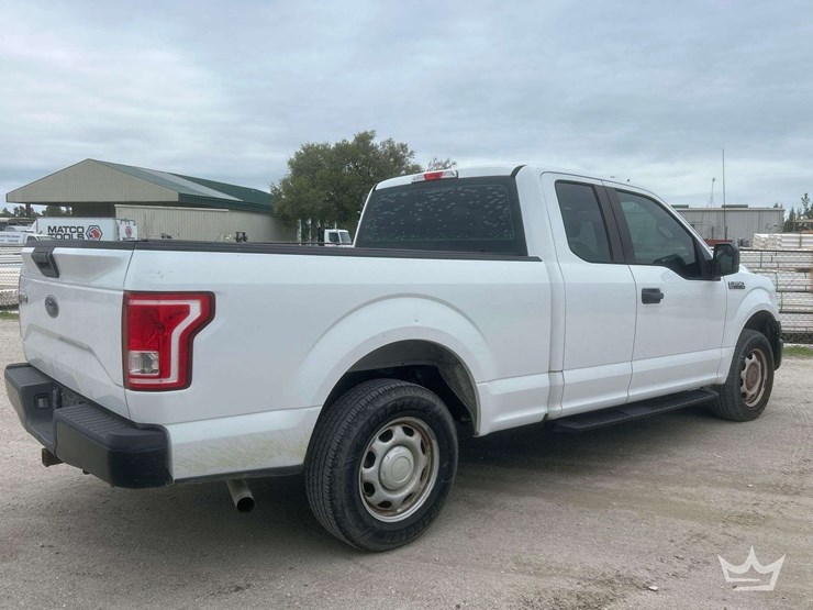 2017-ford-f150-image-3