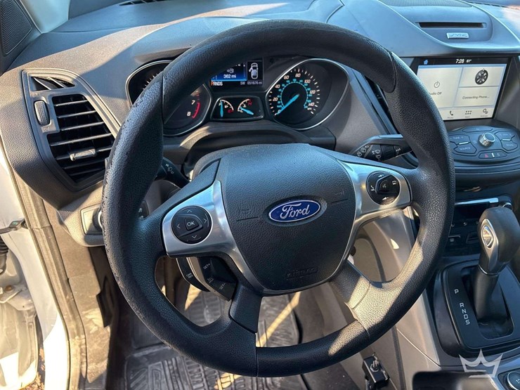 2016-ford-escape-image-14