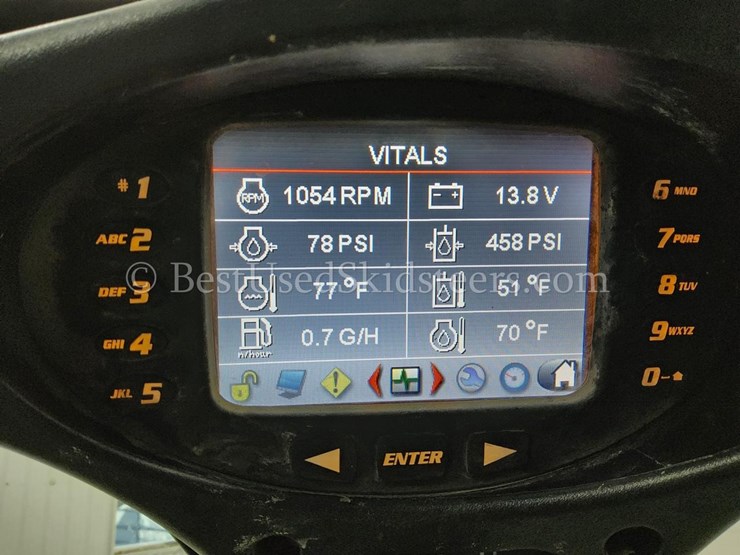 2022-bobcat-t870-image-35