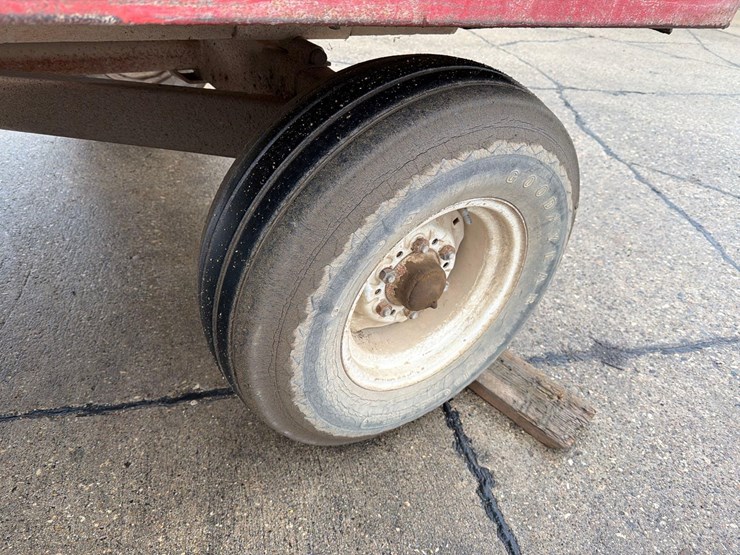 dohrman-6ft-x-12ft-wood-barge-wagon-image-9