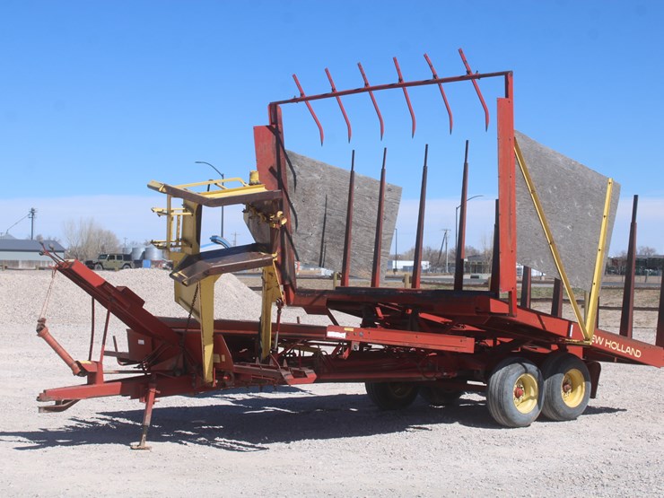 new-holland-1033-image-1