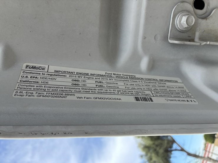 2016-ford-f550-xlt-image-11