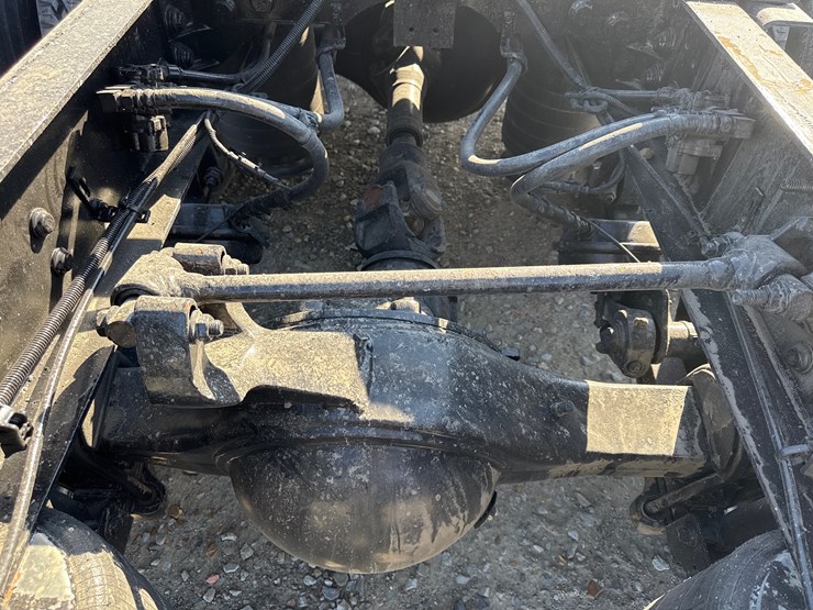 2011-international-prostar-image-8