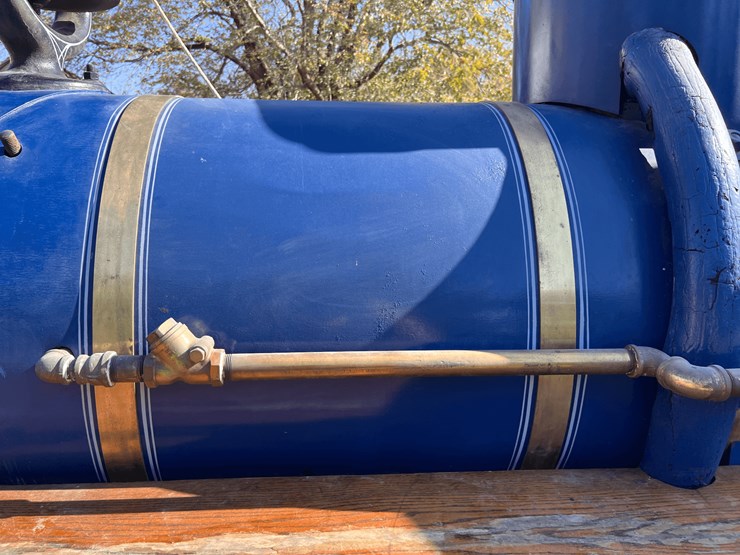 frick-steam-locomotive-with-track-image-187