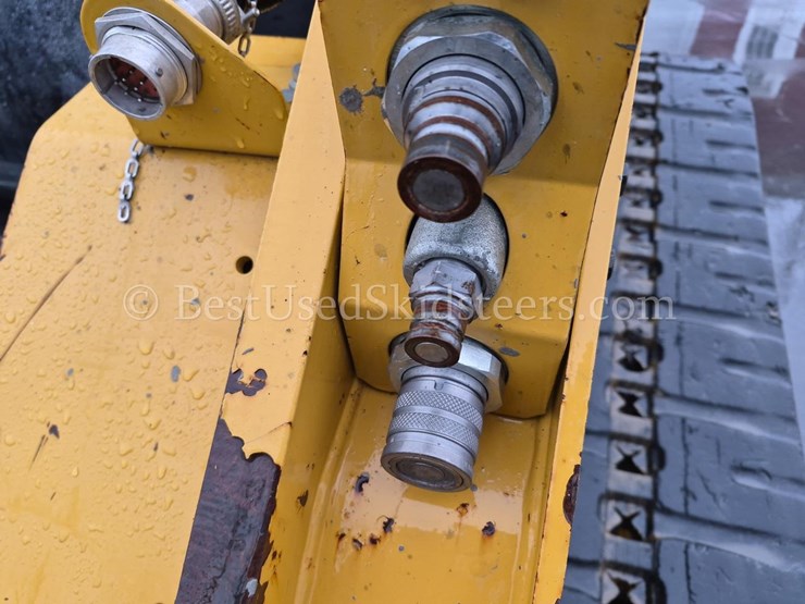 2020-caterpillar-289d3-image-14