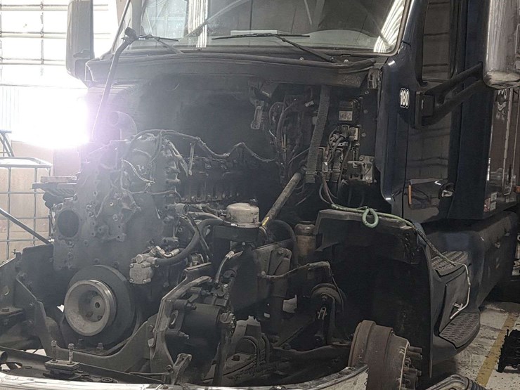 2019-peterbilt-glider-1npbggggx0d654893-mileage:-image-1