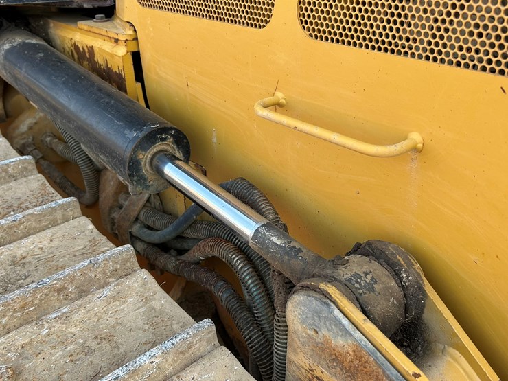 2015-caterpillar-d5k-image-22