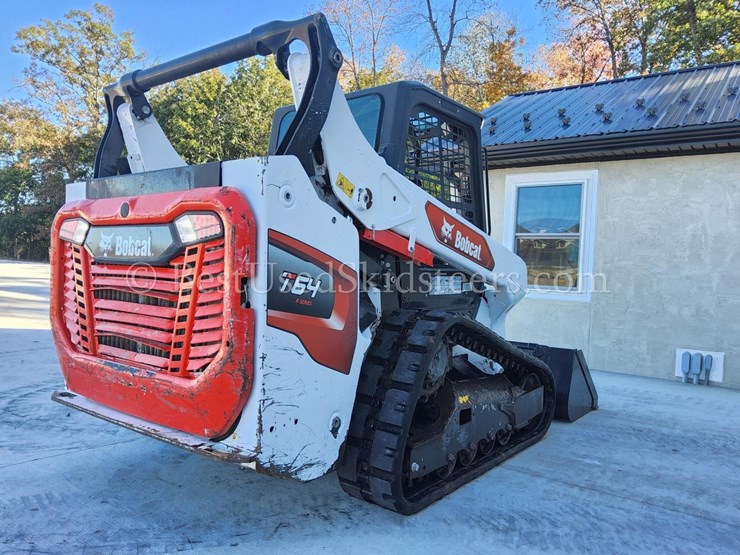 2021-bobcat-t64-image-5