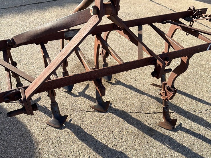 dearborn-13-1-image-7